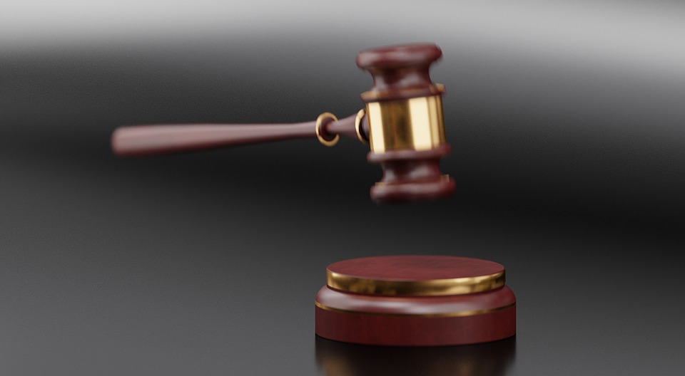 gavel 3577060_960_720